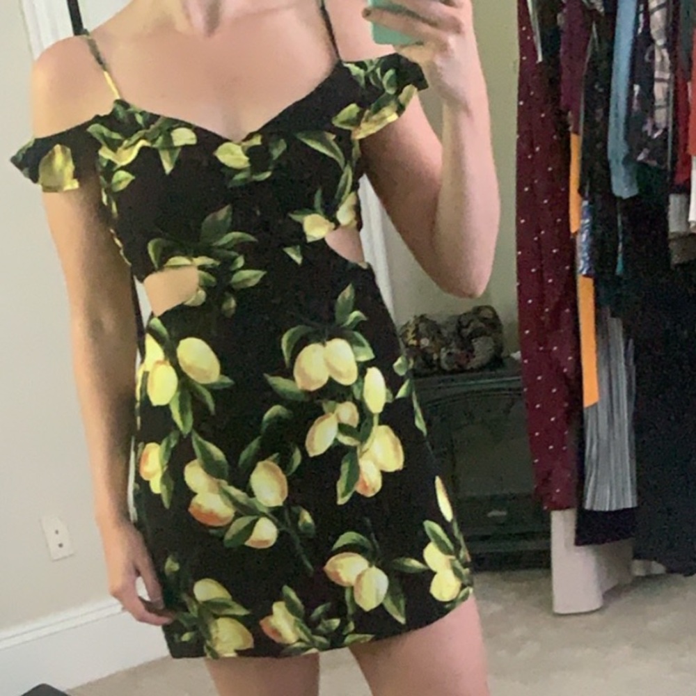 Boutique Lemon Sundress